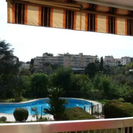 Tassigny Apartman *