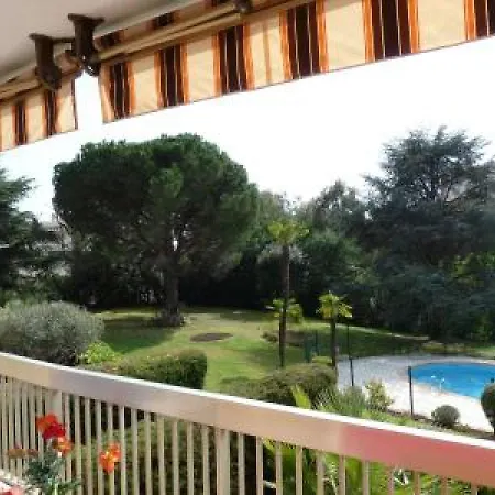 Tassigny Apartamento
